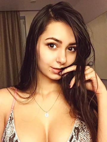 Алина